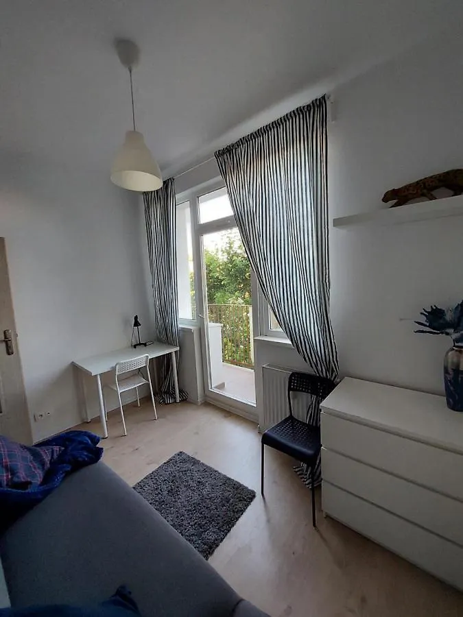 Pokoje Gdansk Oliwa - Msciwoja II 50, Do Morza 1,9Km, 750M Skm Oliwa, 1,1Km Park Oliwski Apartment Homestay